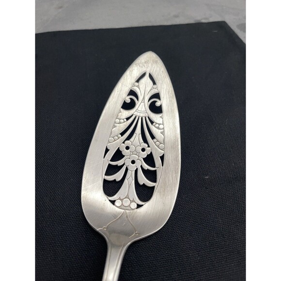 Holmes & Edwards First Lady Pie Server 10 1/2" Pierced Blade Art Deco 1933 - Picture 2 of 6